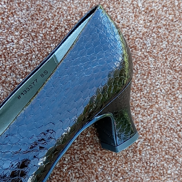 Mark Lemp Classics "Vicki Pump" Snakeskin (NWOT)👠 - Picture 14 of 16